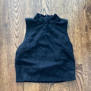 Black Sleeveless Crop Top